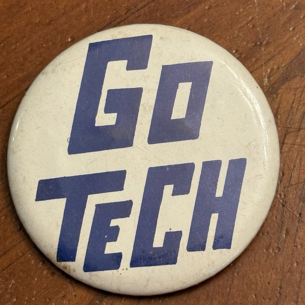 Goโ Tech Retro Vintage Pinback Button Pin Round Circle